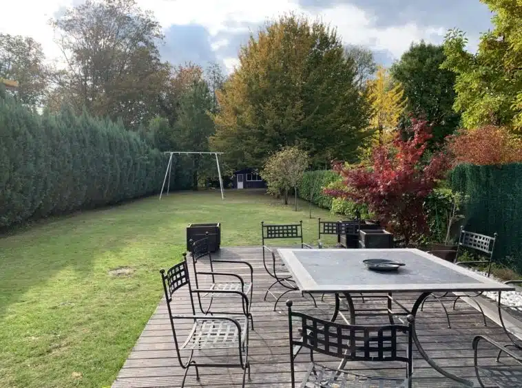 jardin avec terrasse en bois