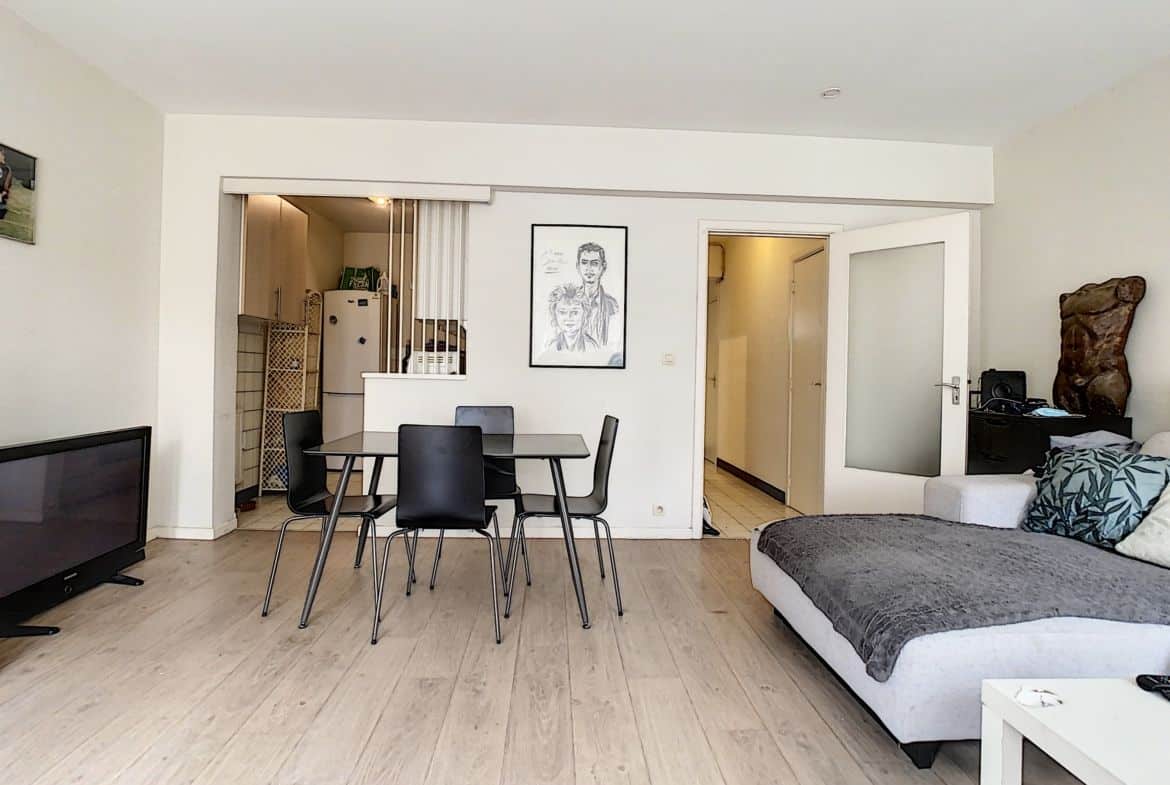 Living room - 2 bedroom apartment + terrace - Arcades - Watermael-Boitsfort
