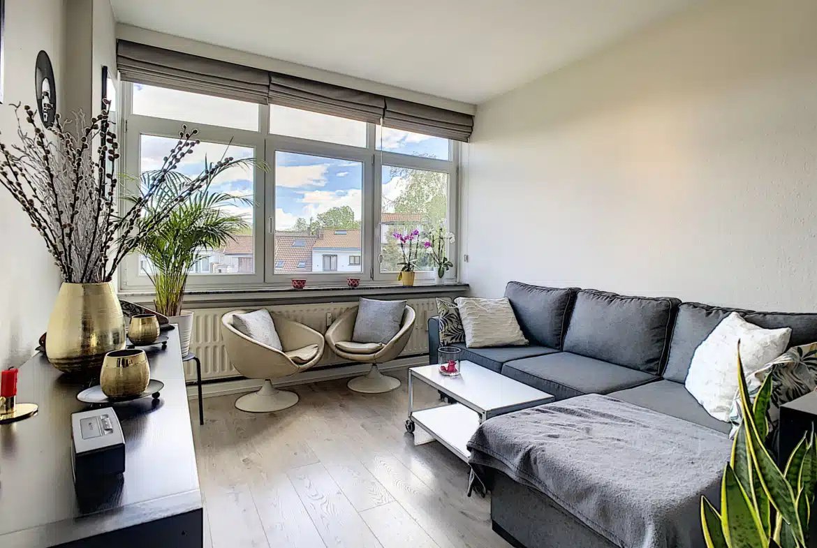 Woonkamer - Licht 1 slaapkamer appartement met balkon - Watermaal-Bosvoorde
