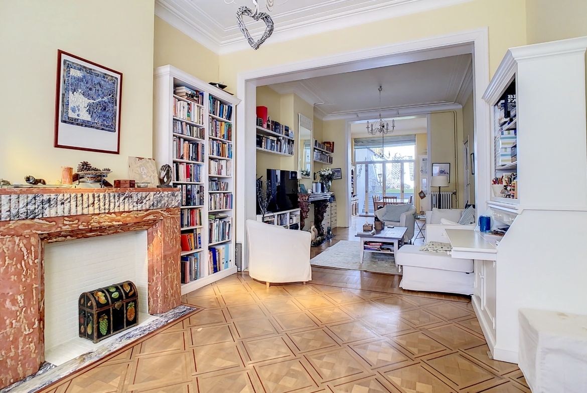 Salon - Magnifique Maison – A deux pas des Etangs d’Ixelles