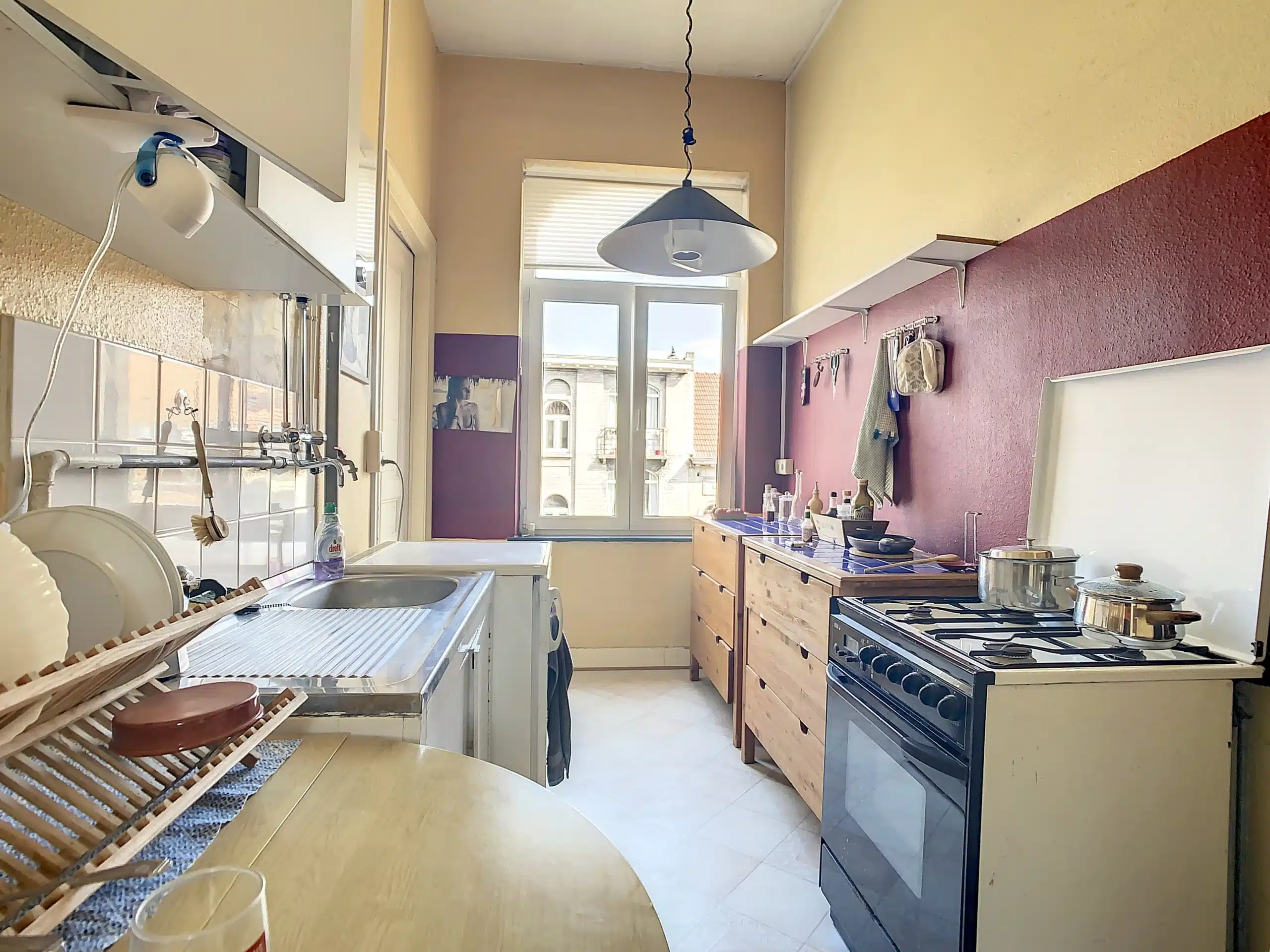 Cuisine Charmante et Chaleureuse à L’ancienne Cuisine - Superbe Maison de maître avec Jardin – Altitude 100 – Forest