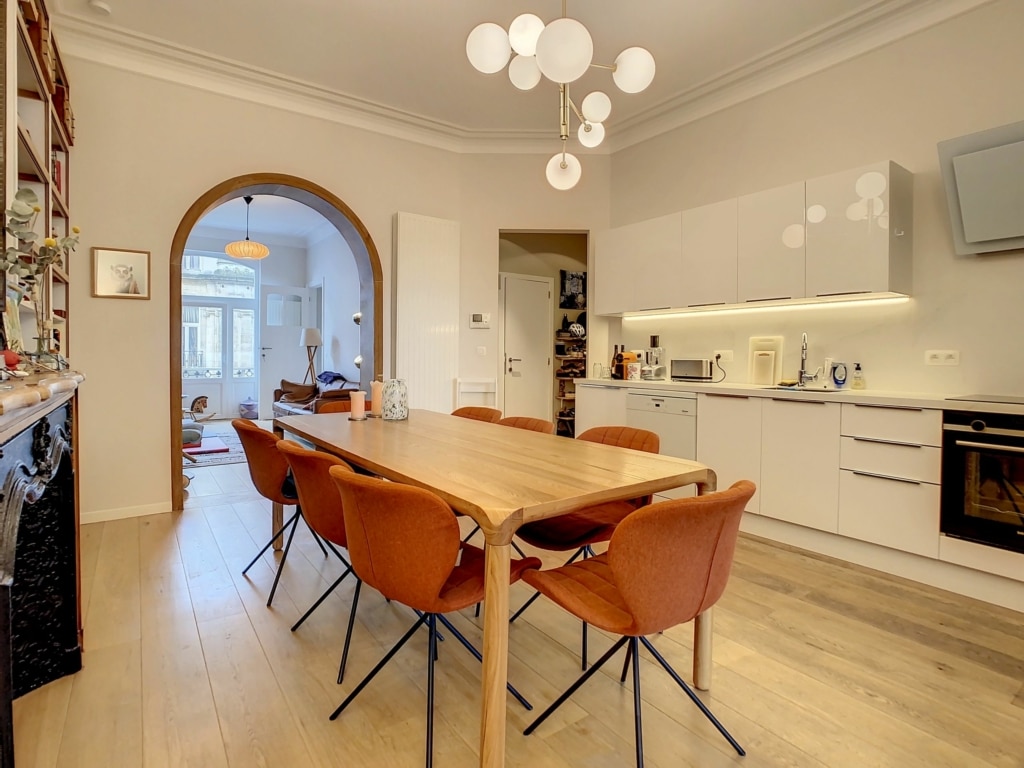 waterloo524-1697183640_1697184503_84520_7c0fa4c Place Brugmann/Châtelain – Superbe appartement 2 chambres – Ixelles