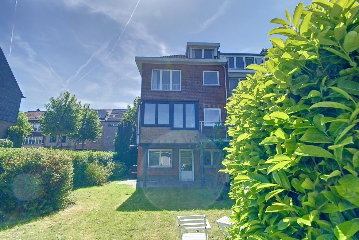 Tuin - Magnifique maison 3 façades avec jardin & garage - Ukkel
