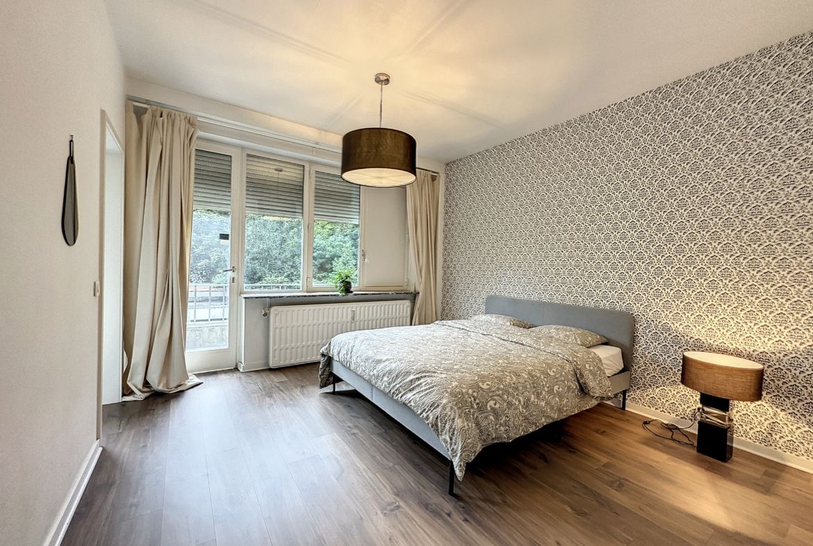 Slaapkamer - Schitterende flat met 2 slaapkamers, terrassen & garage - Brugmann - Ukkel