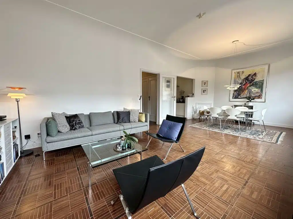 Woonkamer - Châtelain - Appartement met 2 slaapkamers + terras - Elsene