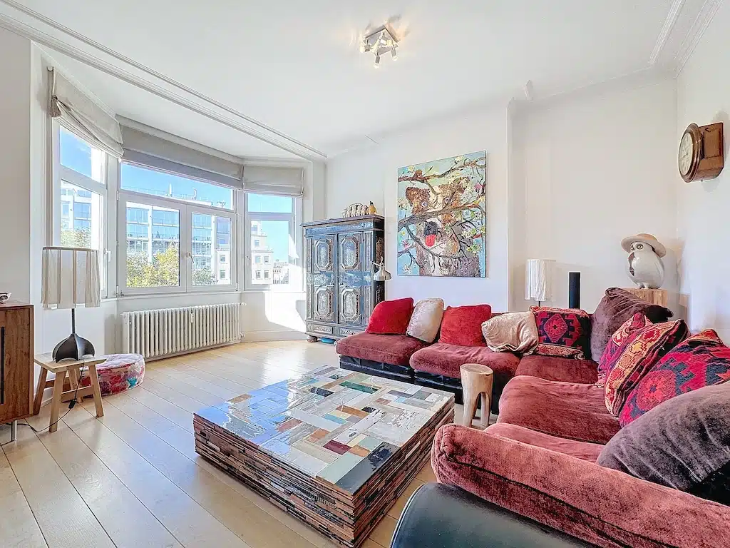 Comfortable modern living room with unique furniture Living room - Apartment - Place Stephanie - Terrace - Ixelles