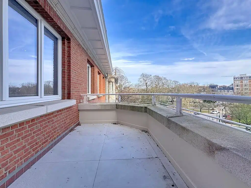Balcony - Penthouse duplex 2 bedrooms - Ixelles