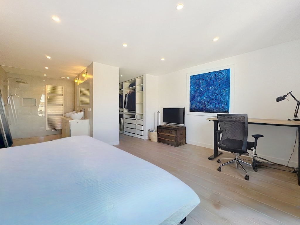 Chambre - Penthouse – Duplex – Terrasse – Place Stéphanie – Saint-Gilles